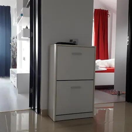 Apartament Riana Năvodari